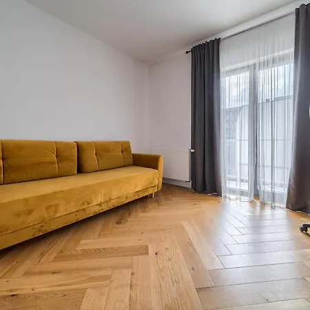 Zyndrama Centre Deluxe *