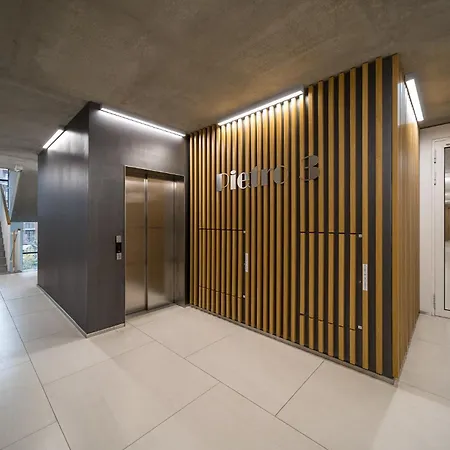 Апартаменты Zyndrama Centre Deluxe By Bookinghost