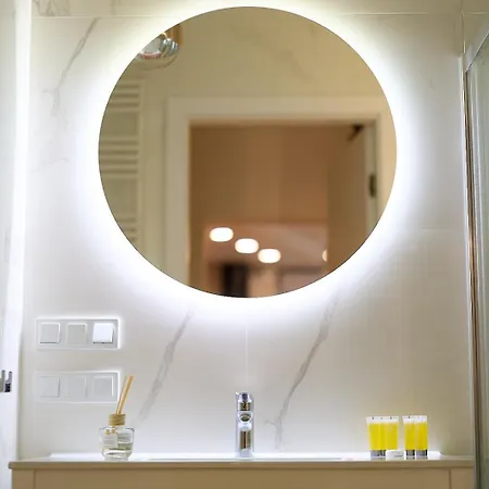 アパート Zyndrama Centre Deluxe By Bookinghost