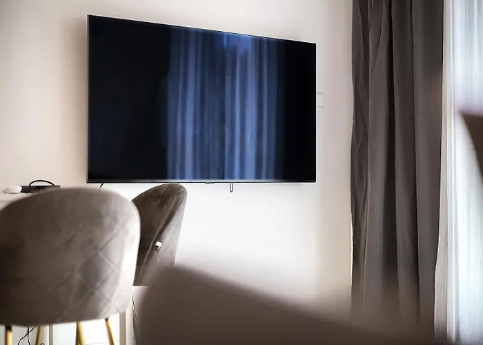 Zyndrama Centre Deluxe By Bookinghost Apartment Wroclaw